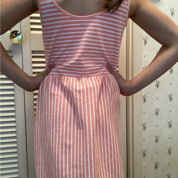 BUNDLE OF 8…Yes you are seeing double! SIZE 6-8 Girls Dresses. - Picture 11 of 11
